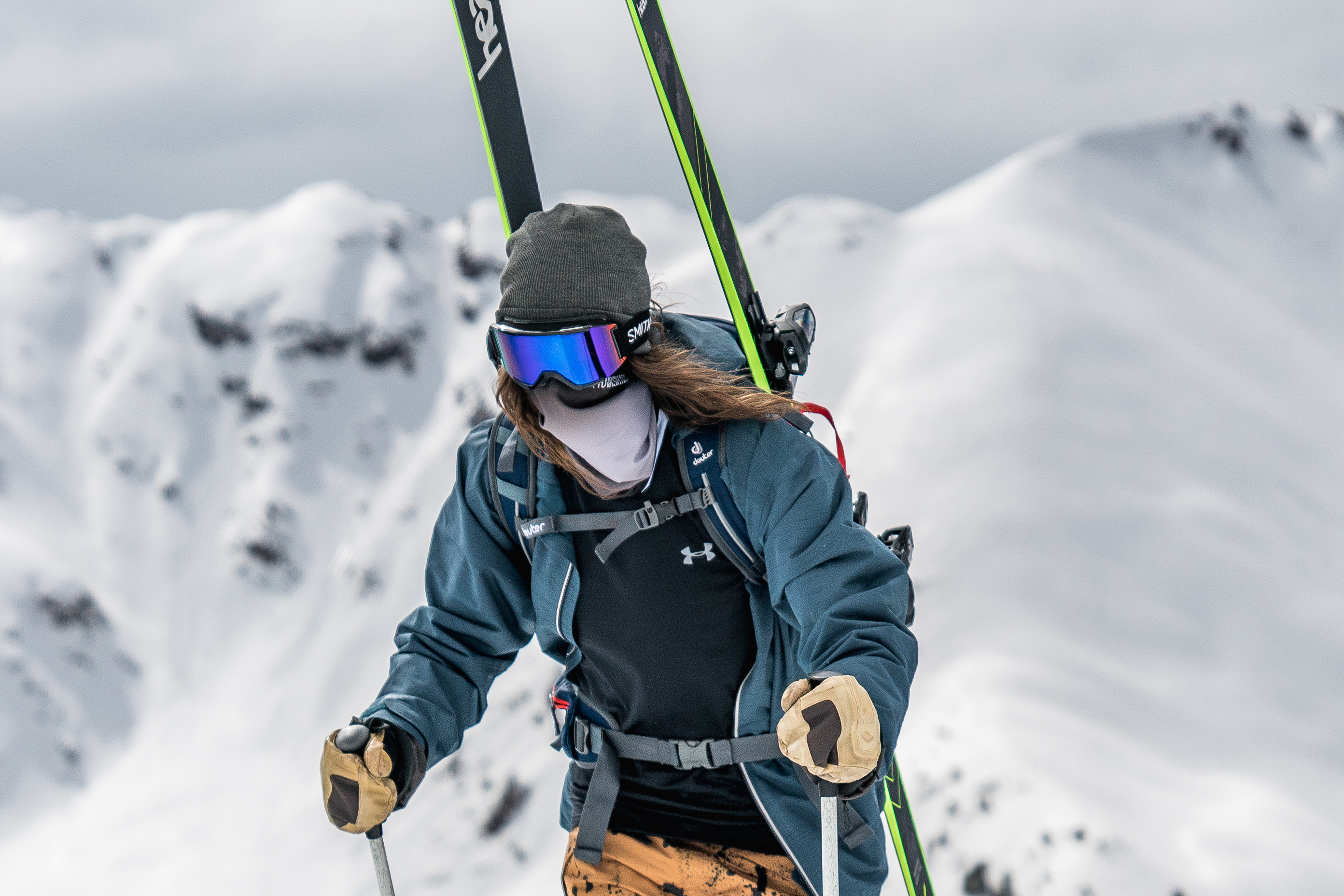 layering for spring skiing 